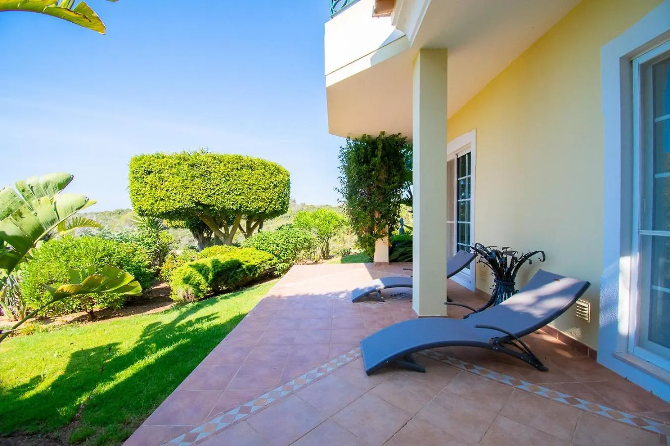 42 Presa Do Moura - Elegant 2-Bedroom Townhouse Carvoeiro  Carvoeiro (Lagoa)
