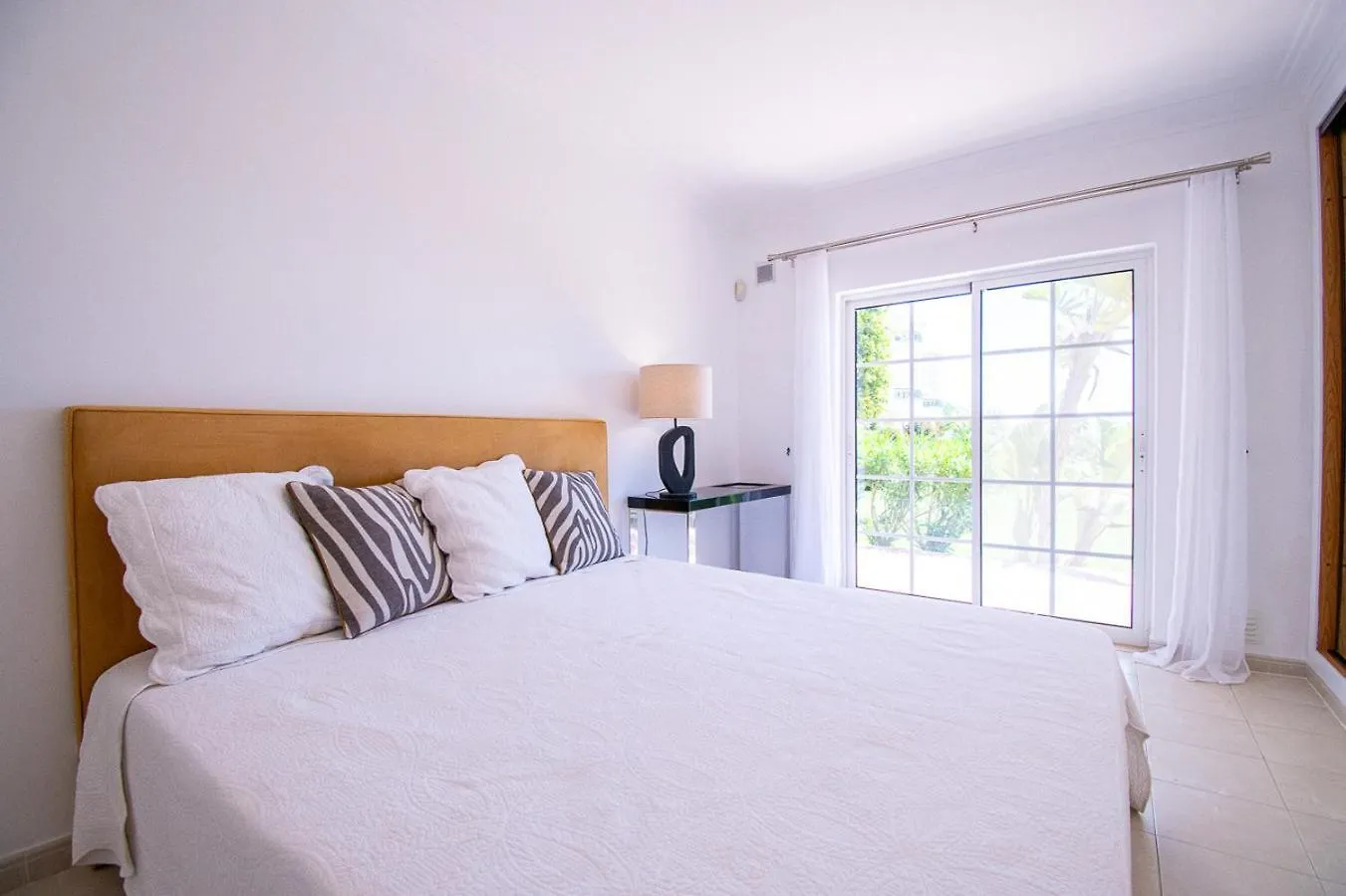 Holiday home 42 Presa Do Moura - Elegant 2-Bedroom Townhouse Carvoeiro